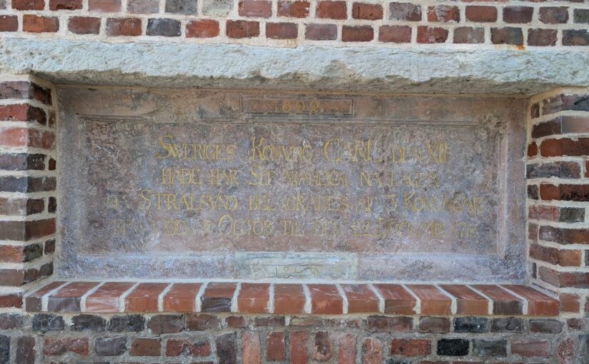 Gedenkstein an Schwedenkönig wieder am Platz